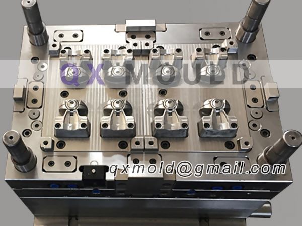 shampoo flip top cap mould