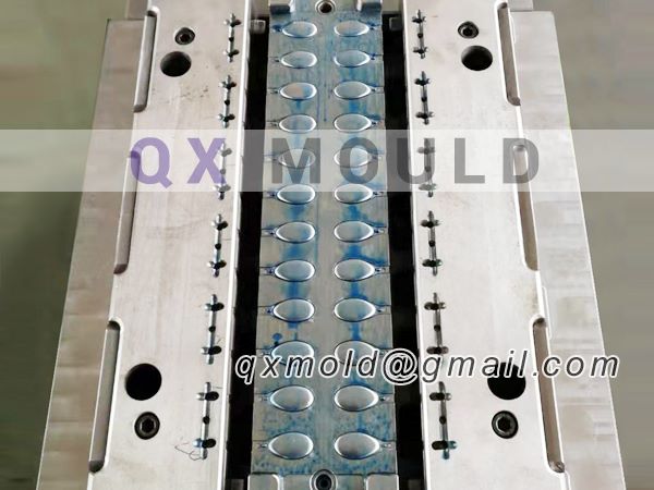 foldable spoon mould