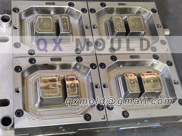 multi-cell container mould
