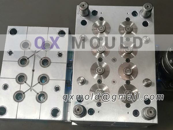 disc top press cap mould