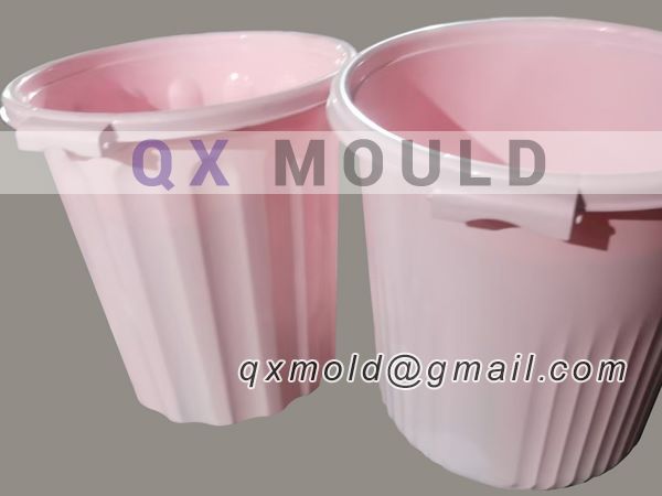 rubbish bin mould
